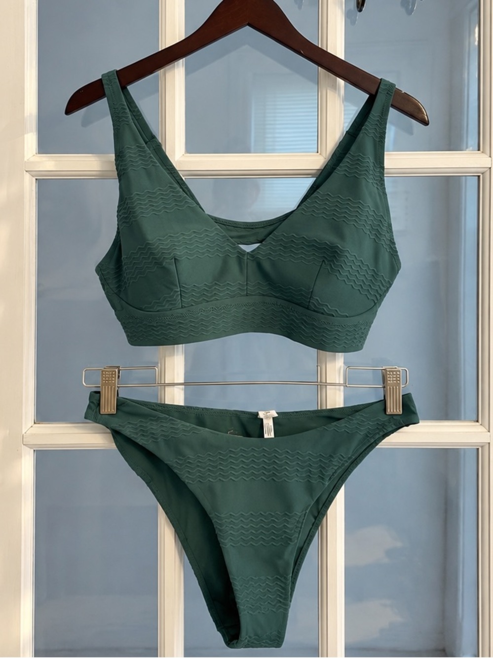 AERIE Women’s Green Textured Scoop Bikini Top High Cut Bottom 2 Piece Set M/L